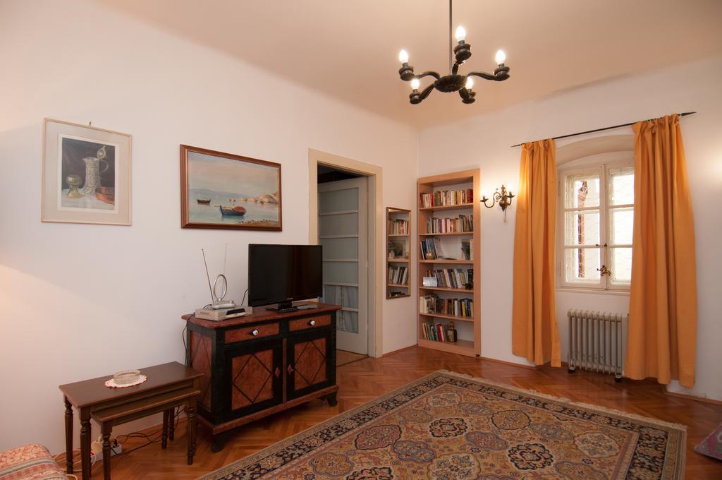 Apartment Villa Minach ヴォロスコ エクステリア 写真